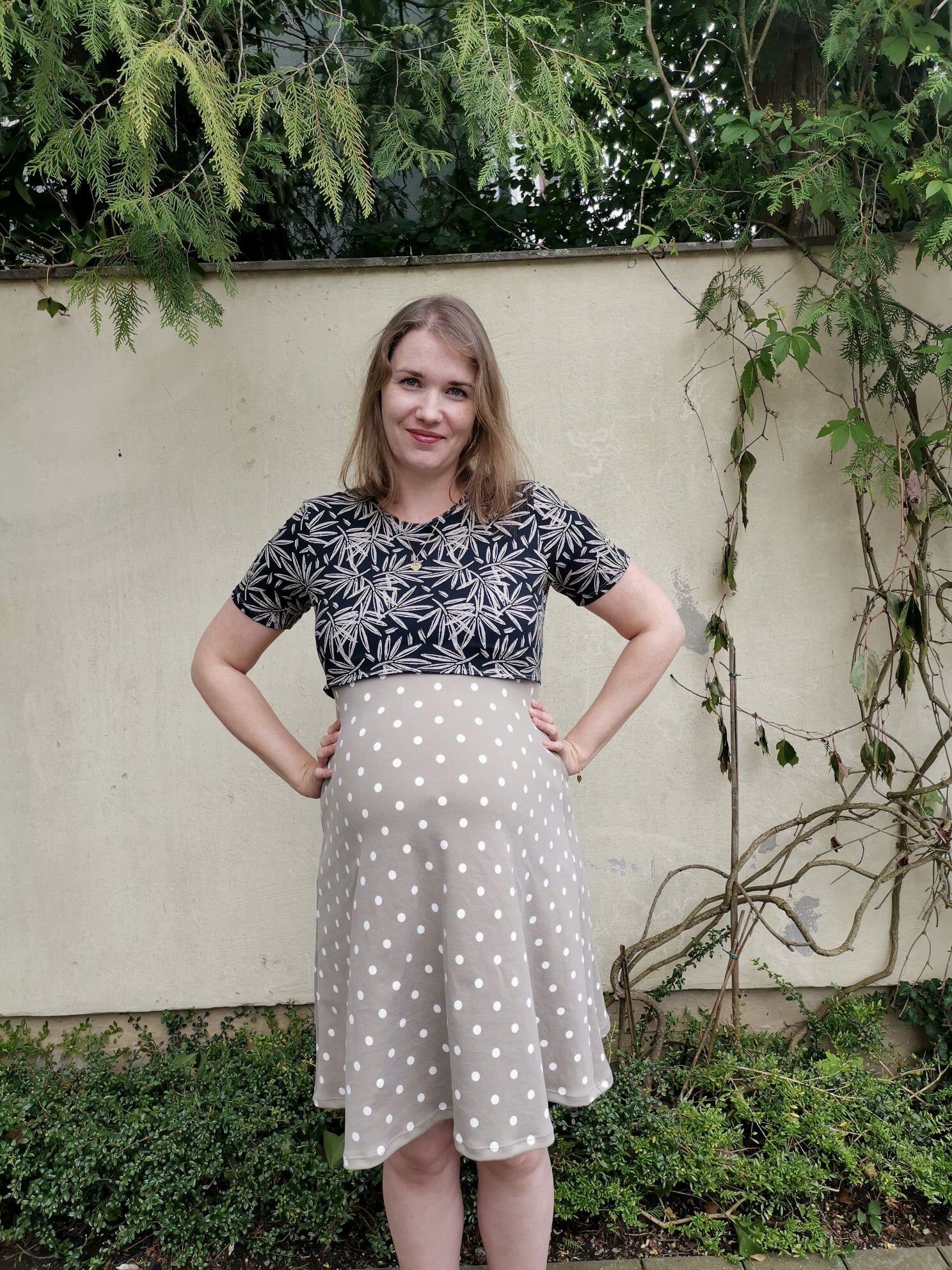 Schnittmuster Umstandskleid Schwangerschaftskleid Stillkleid DIY Umstandsmode Stillmode Schwangerschaft Kleid
