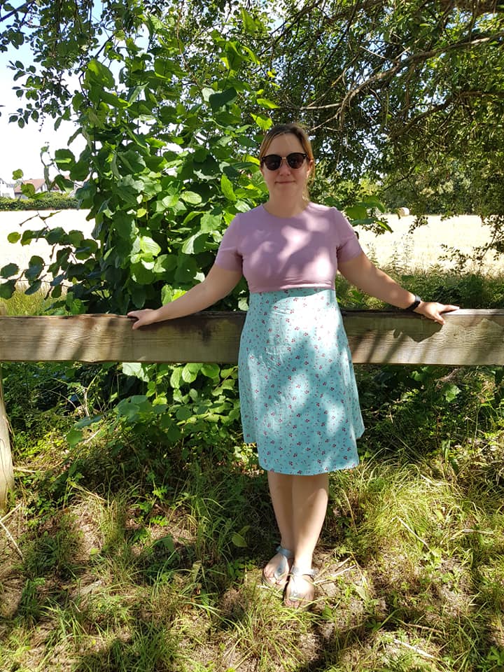 Schnittmuster Umstadskleid Schwangerschaftskleid Stillkleid DIY Umstandsmode Stillmode Schwangerschaft Kleid